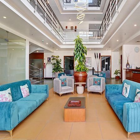 Astra Hotels & Suites - Marathalli บังกาลอร์ ภายนอก รูปภาพ
